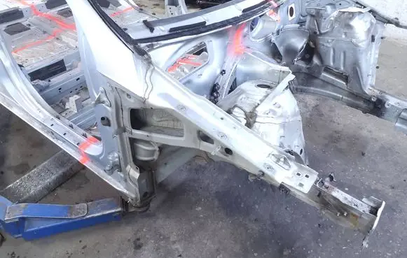 Mercedes-Benz R W251 Front quarter panel 