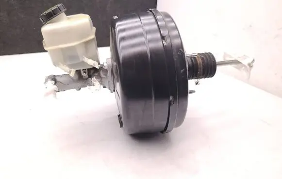 Mercedes-Benz Sprinter W907 W910 Brake booster A9104300000