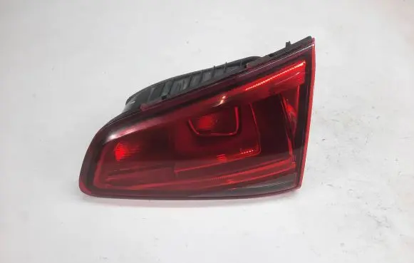 Volkswagen Golf VII Tailgate rear/tail lights 5G0945094N