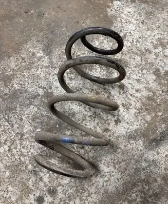 Hyundai Santa Fe Front coil spring 
