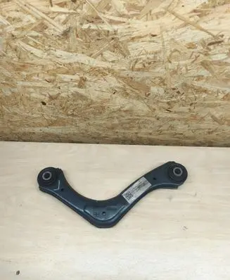 Rear control arm