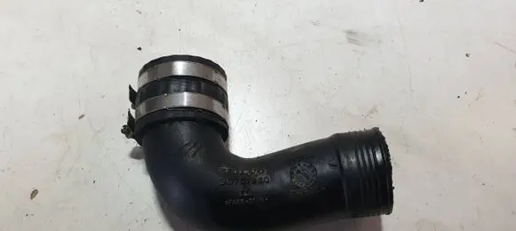 Volvo XC70 Intercooler hose/pipe 30751920