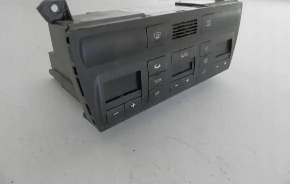 Audi A6 S6 C5 4B Air conditioning/heating control unit 4B0820043F