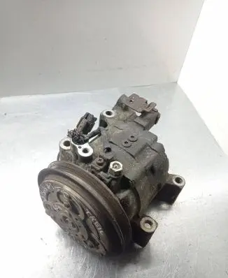 Nissan X-Trail T30 Air conditioning (A/C) compressor (pump)