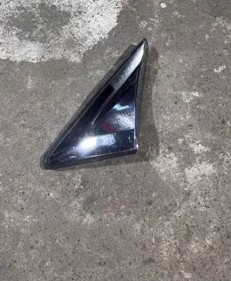 Lexus ES VII XZ10 Fender end trim 