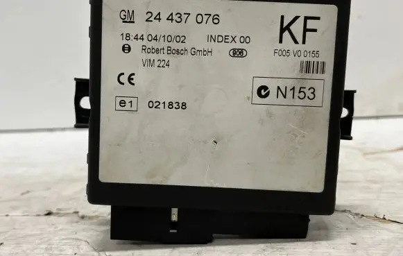 Opel Zafira A Comfort/convenience module 24437076 021838 N153
