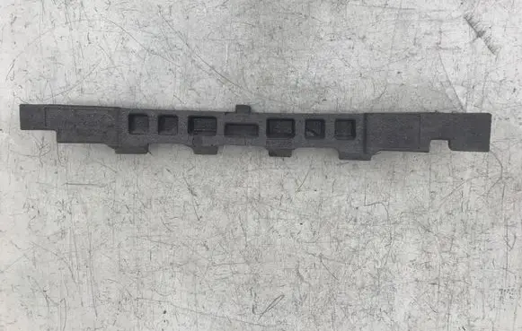 Front bumper foam support bar
