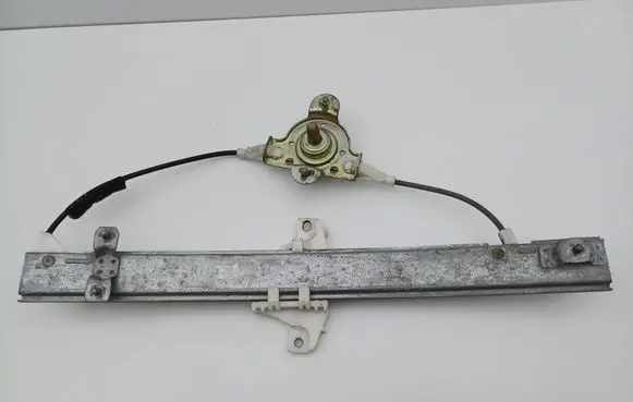 Hyundai Accent Rear door manual window regulator 