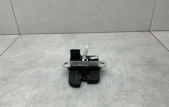 Volkswagen Scirocco Tailgate/trunk/boot lock/catch/latch 1K8827505B
