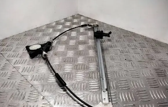 Mazda CX-7 Rear window lifting mechanism without motor 74410