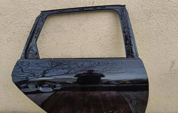 Audi A4 S4 B9 8W Rear door
