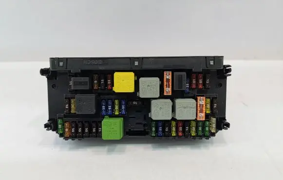 Mercedes-Benz C W204 Fuse box set A2129003514