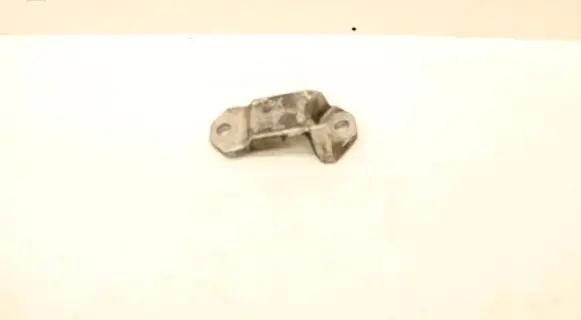 BMW 6 F12 F13 Sway bar bush bracket, front 2284110