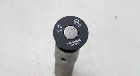 KIA Niro Passenger airbag on/off switch 4E7 SGV