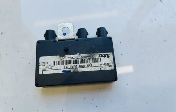 Antenna control unit