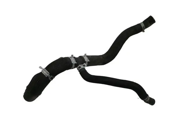 Coolant pipe/hose