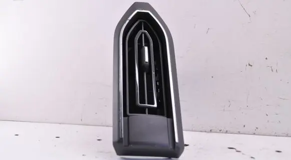 Dacia Sandero III Dashboard air vent grill cover trim 687601376R