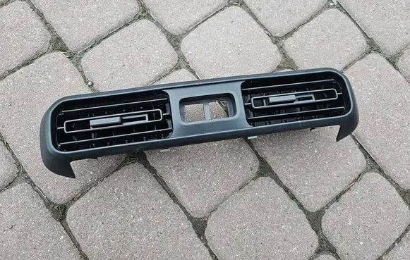 Citroen Berlingo Dash center air vent grill MOU022342