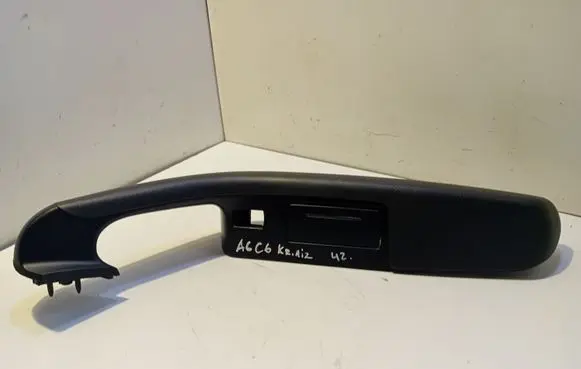Audi A6 S6 C6 4F Front door interior handle trim 020605
