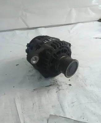 Opel Insignia A Generator/alternator A20DTH