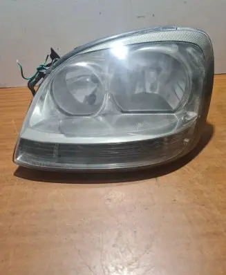 Nissan Almera Tino Headlight/headlamp 964323