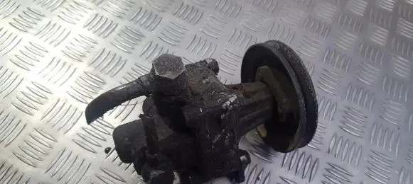 BMW 3 E36 Power steering pump