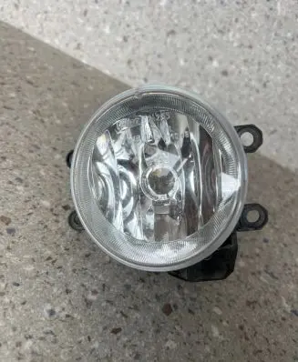 Toyota Yaris Front fog light 8121002110 90008490 18052016