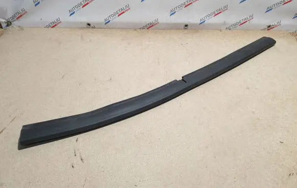 BMW X1 E84 Engine compartment rubber 2991416