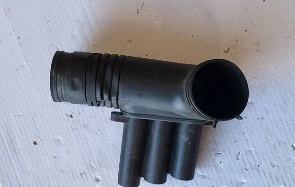 Volkswagen Golf Sportsvan Air intake hose/pipe 04E129651C