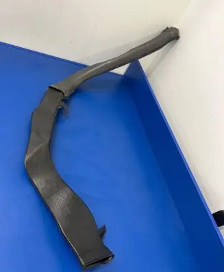 Tesla Model X Cabin air duct channel 109090100B