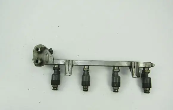 Opel Astra G Fuel main line pipe 