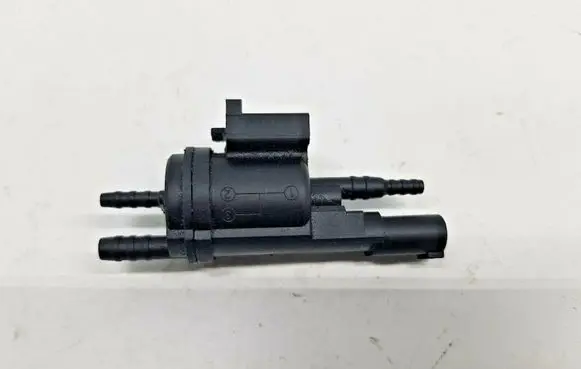 Mercedes-Benz E W210 Vacuum valve 0025401497