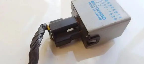 Mitsubishi Pajero Other relay MB894074 068900-1630