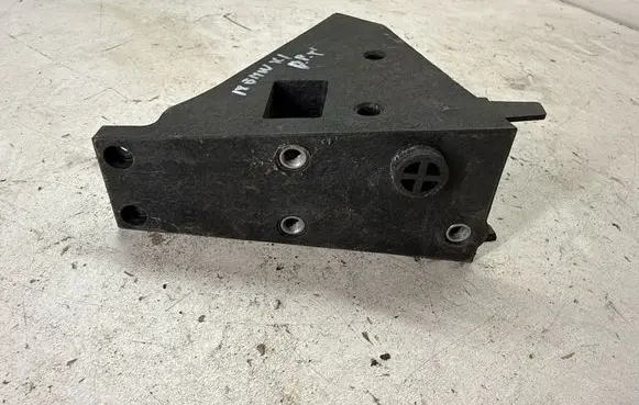 BMW X1 F48 F49 Front bumper support beam 7427682 7414353