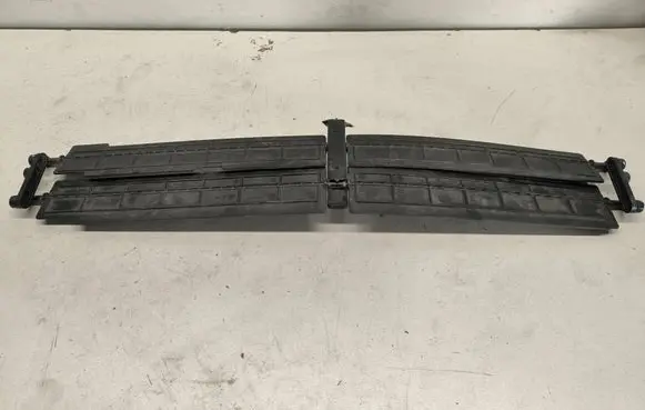 Hyundai Kona I Intercooler air guide/duct channel MF157PP