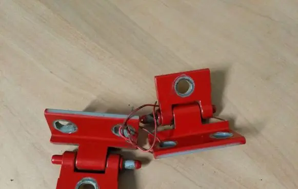 Volvo V70 Rear door hinge set 