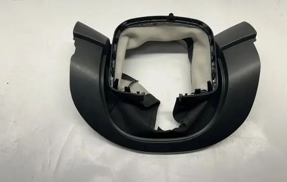 Dodge Challenger Steering wheel column trim