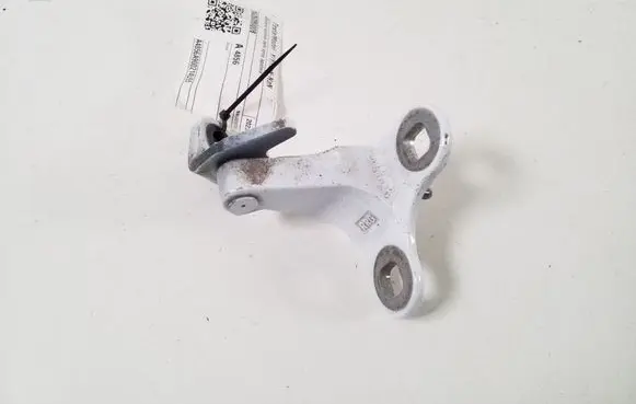 Tesla Model Y Rear door lower hinge 162608000B