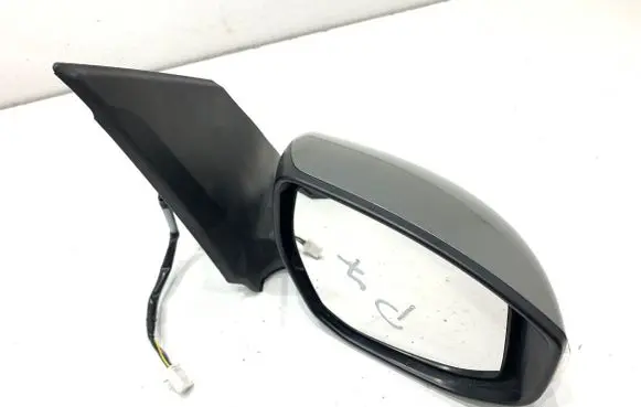 Nissan Pulsar Front door electric wing mirror 