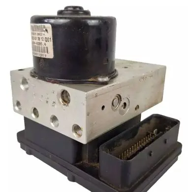 Mercedes-Benz C W203 ABS Pump A2034310812 A2095452532