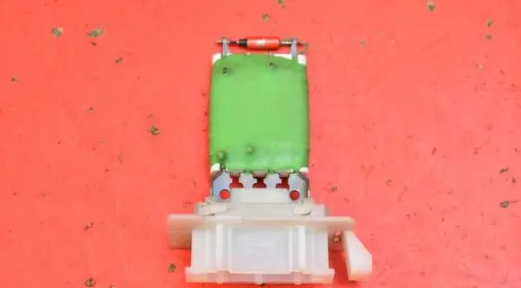 Peugeot 107 Heater blower motor/fan resistor