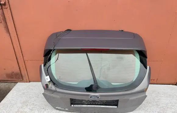 Ford Focus Tailgate/trunk/boot lid