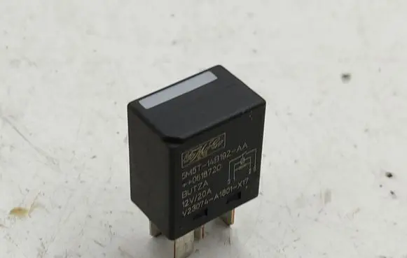 Land Rover Discovery 3 - LR3 Other relay 061872C
