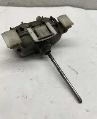 Audi A6 S6 C4 4A Central locking vacuum pump 4A0852153