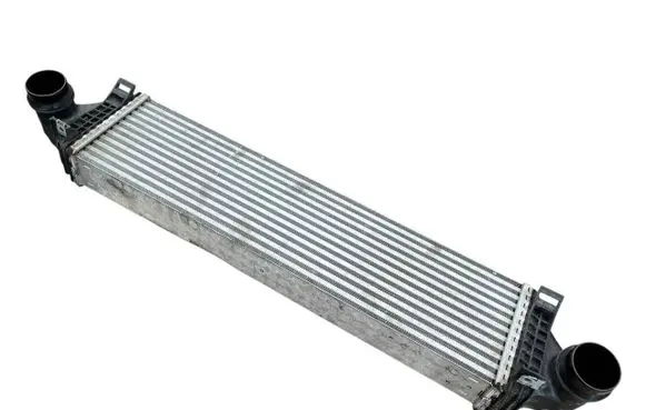 Volvo V40 Intercooler radiator 31338734 DZ895001