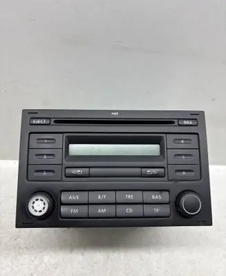 Volkswagen Cross Polo Radio/CD/DVD/GPS head unit RCD200 6Q0035152D VWZ4Z4FN300663