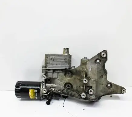 Volkswagen Tiguan Engine oil radiator 06J903143AG