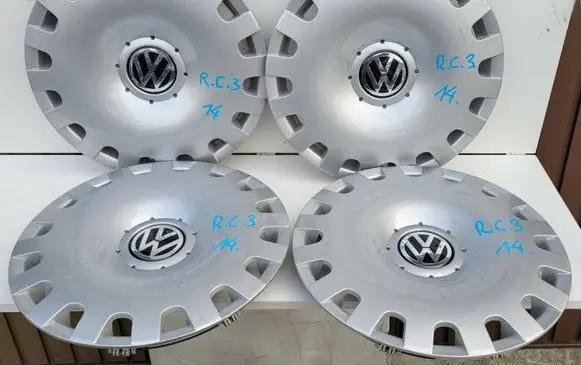 Volkswagen PASSAT B5.5 Other exterior part 3B0601147