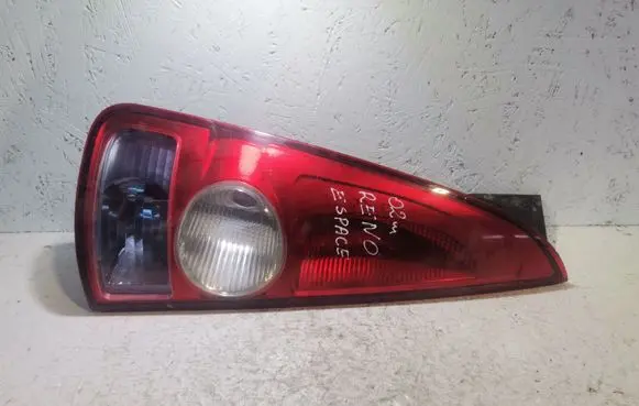 Renault Espace III Rear/tail lights 8200027153