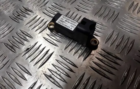 Audi TT Mk1 Airbag deployment crash/impact sensor 8N0959643